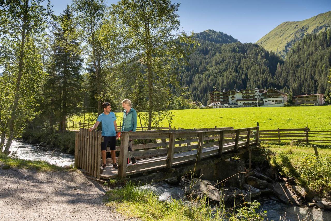 Adler Inn Tyrol Mountain Resort Superior ทักซ์ ภายนอก รูปภาพ